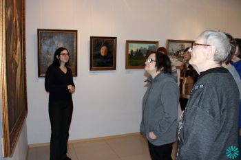 Жители посетили художественную галерею "Ника" в Ступино