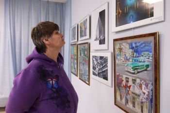 Городская среда в рамках: обучение через выставку