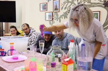 «Чудесная лаборатория» раскрыла тайны химии!