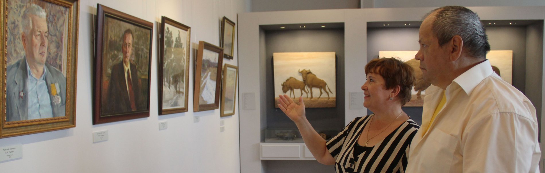 Экскурсии в ступинскую художественную галерею "Ника" вдохновляют жителей на творчество